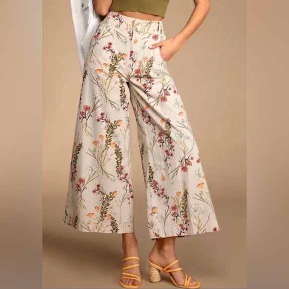 Free People Pants - 💥PRICE DROP💥 Menorca Taupe Multi Floral Print Wide-Leg Cropped Pants